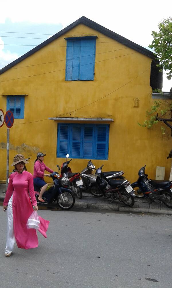 Pastel áo dài, Hội An