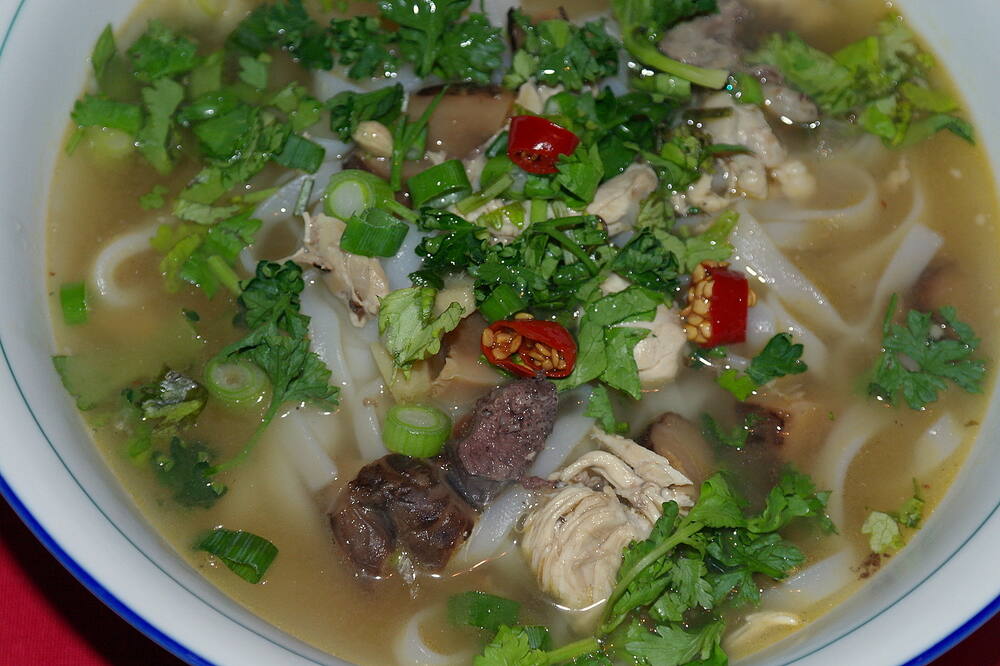Phở gà