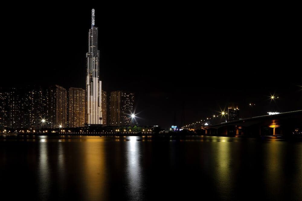 Landmark 81 at night